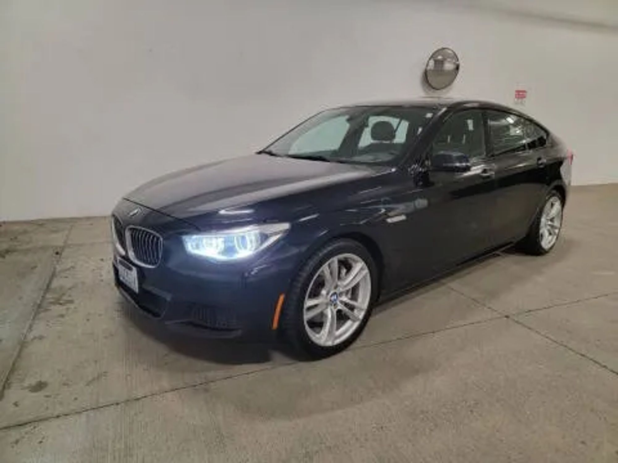 bmw 5 series 2015 WBA5M4C57FD184117 image bmw 5 series 2015 WBA5M4C57FD184117 image